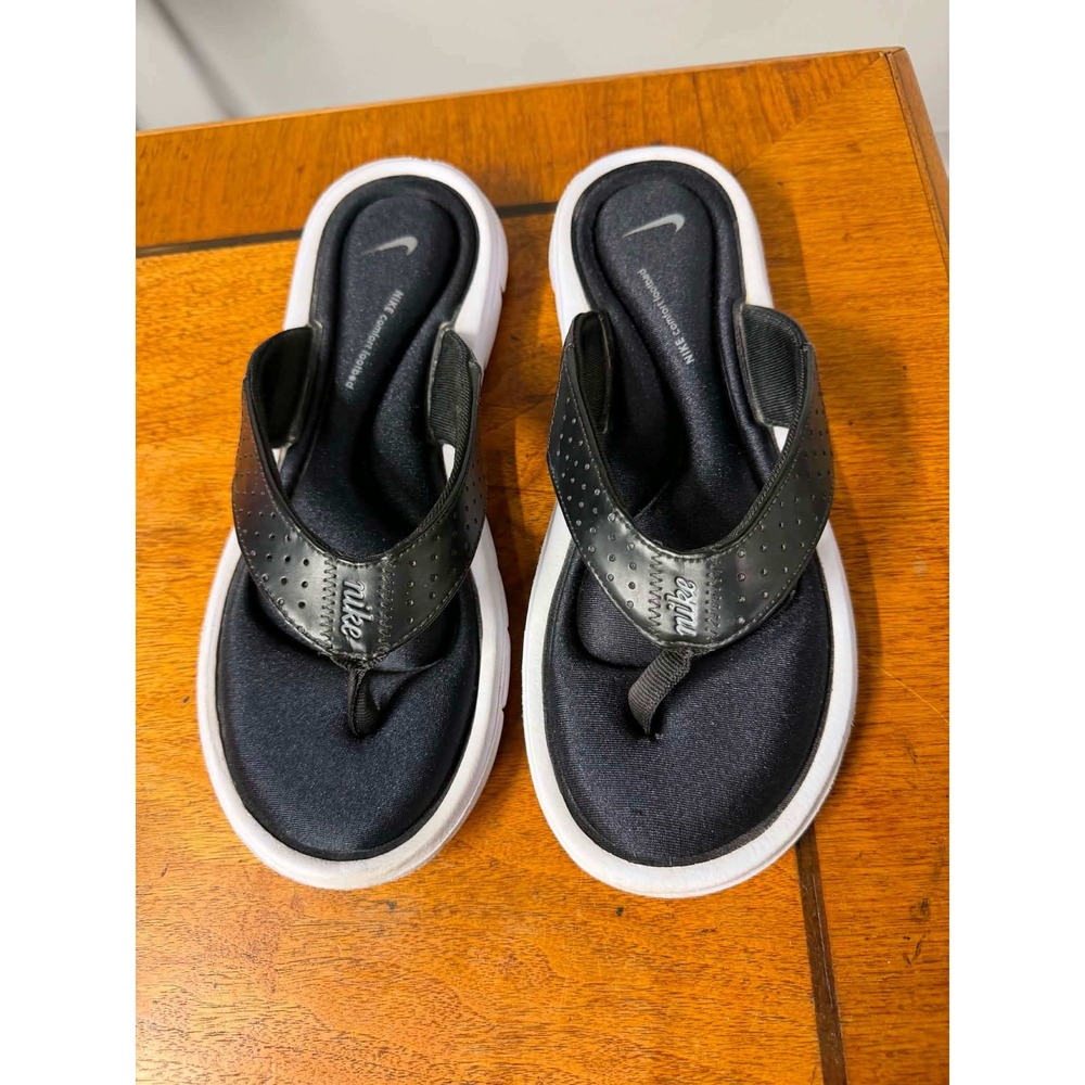 Nike Womens 8 Black Thong Sandals Comfort Footbed Athletic Flip Flops